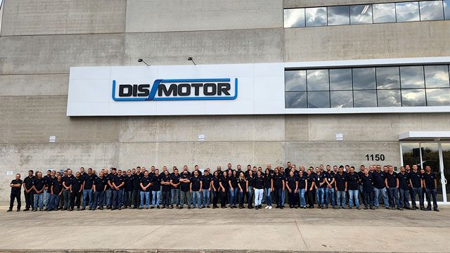 Equipe Dismotor na nova sede de 10 mil m²